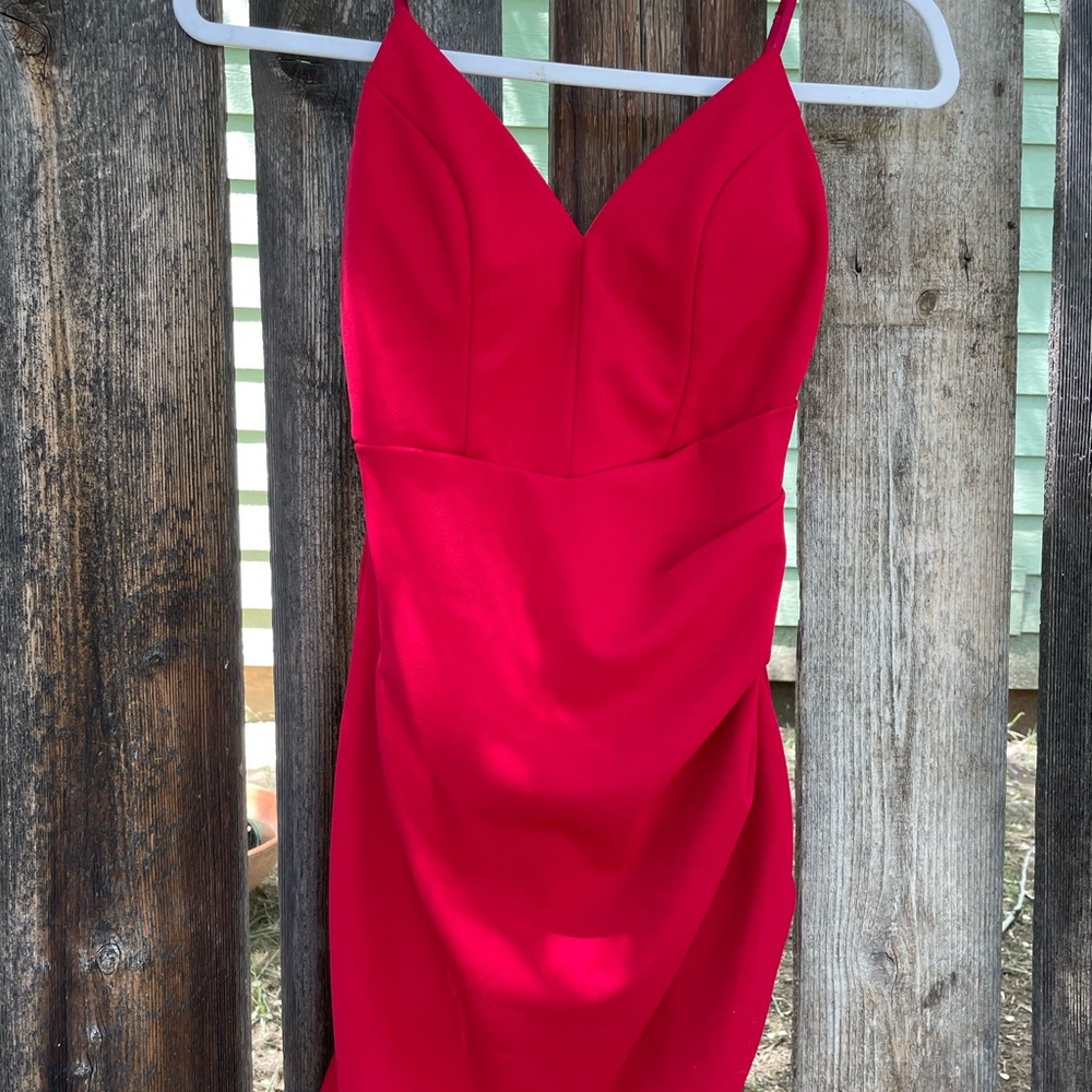 Red formal/date night dress. - Picture 3 of 5